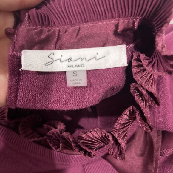 Siani Milano Wine Long Sleeve Sweater Ruffle Neck Double Layer Size S Festive - Picture 12 of 12